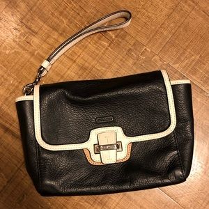 COACH wristlet clutch purse